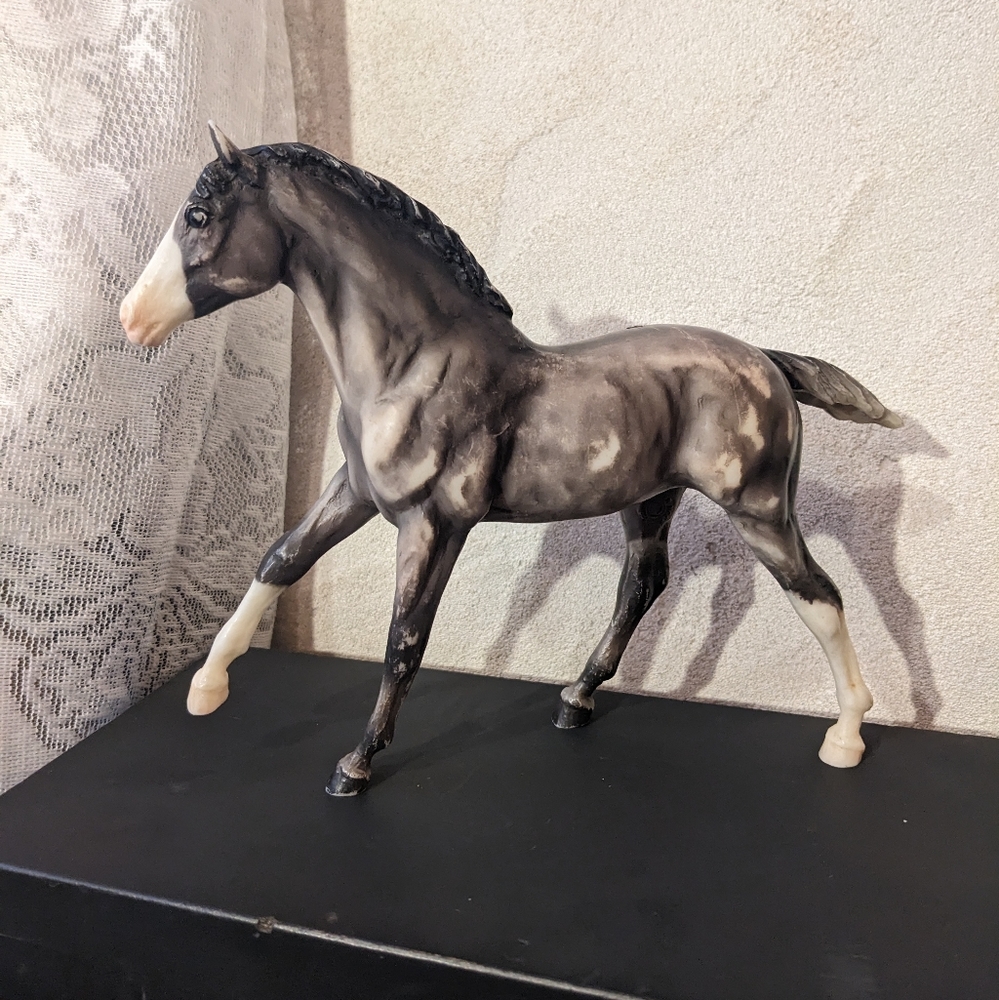 Breyer Horse 1156 Moonbeam Grullo Foal Blaze